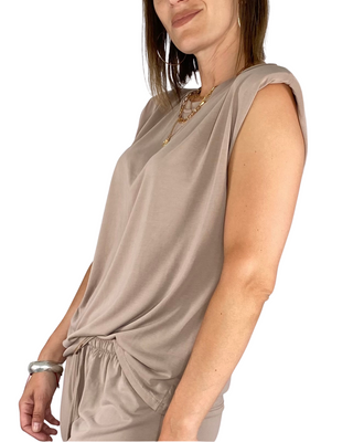 Habiti - T-shirt spalline imbottite - FANGO