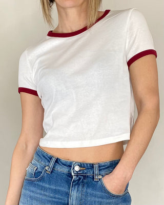 Vicolo - Crop-T-Shirt mit Kontrastprofil - BORDEAUX