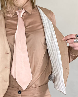 Vicolo – Slim Fit gefütterte Weste – PULVER