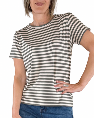 Habiti - Regular T-Shirt mit Streifen aus Viskose - MILITÄRGRÜN