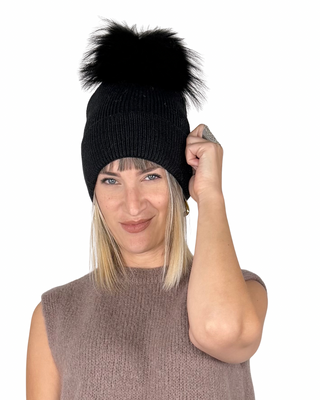 Habiti - Berretto pon pon ecopelliccia - NERO