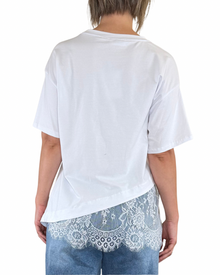 Habiti - Schräg-T-Shirt mit kontrastierendem Spitzenbesatz - WEISS