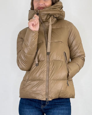 Habiti - Piumino corto stondato - FANGO