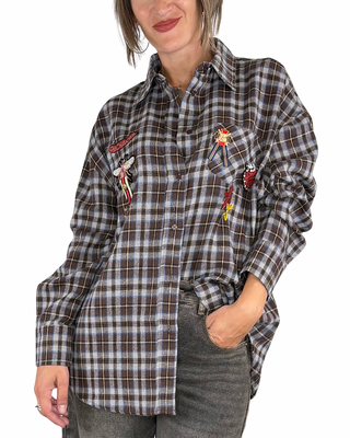 Habiti - Camicia check con patch e spille - MORO