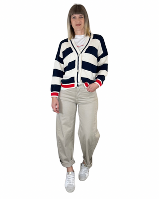 Habiti pantalone barrel denim sabbia - dettaglio outfit completo