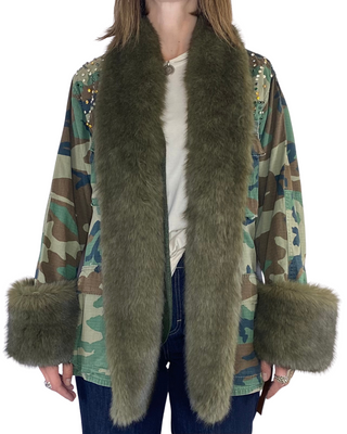 Motel - Sahariana camouflage con ecopelliccia - VERDE MILITARE