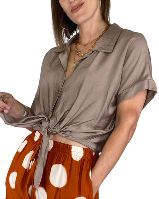 Habiti - Camicia manica scesa con nodo - FANGO