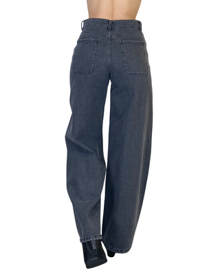Susy Mix - Jeans con borchie a banana - NERO