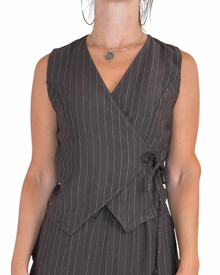 Habiti - Coordinato bermuda gilet gessato - MORO