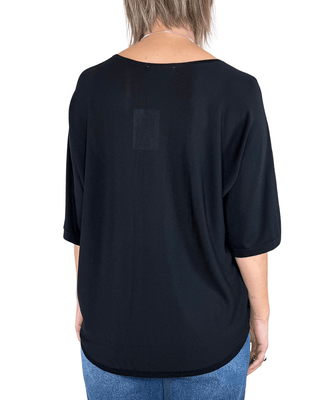 Habiti - Maglia fluida stondata - NERO - MAGLIA E CARDIGAN - Habiti