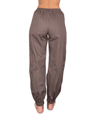 Habiti - Pantalone jogger con banda laterale - FANGO - PANTALONE - Habiti